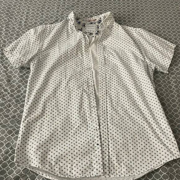 6 bundle LOT mens M button down shirts. - Picture 10 of 12